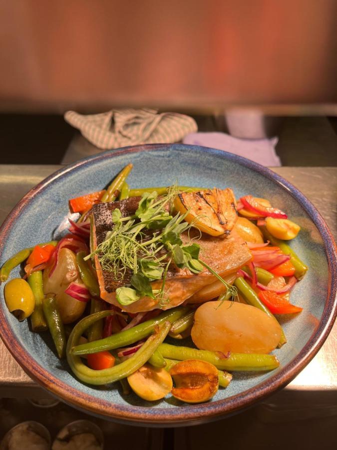 The Crown Pub And Hotel Manningtree Ngoại thất bức ảnh